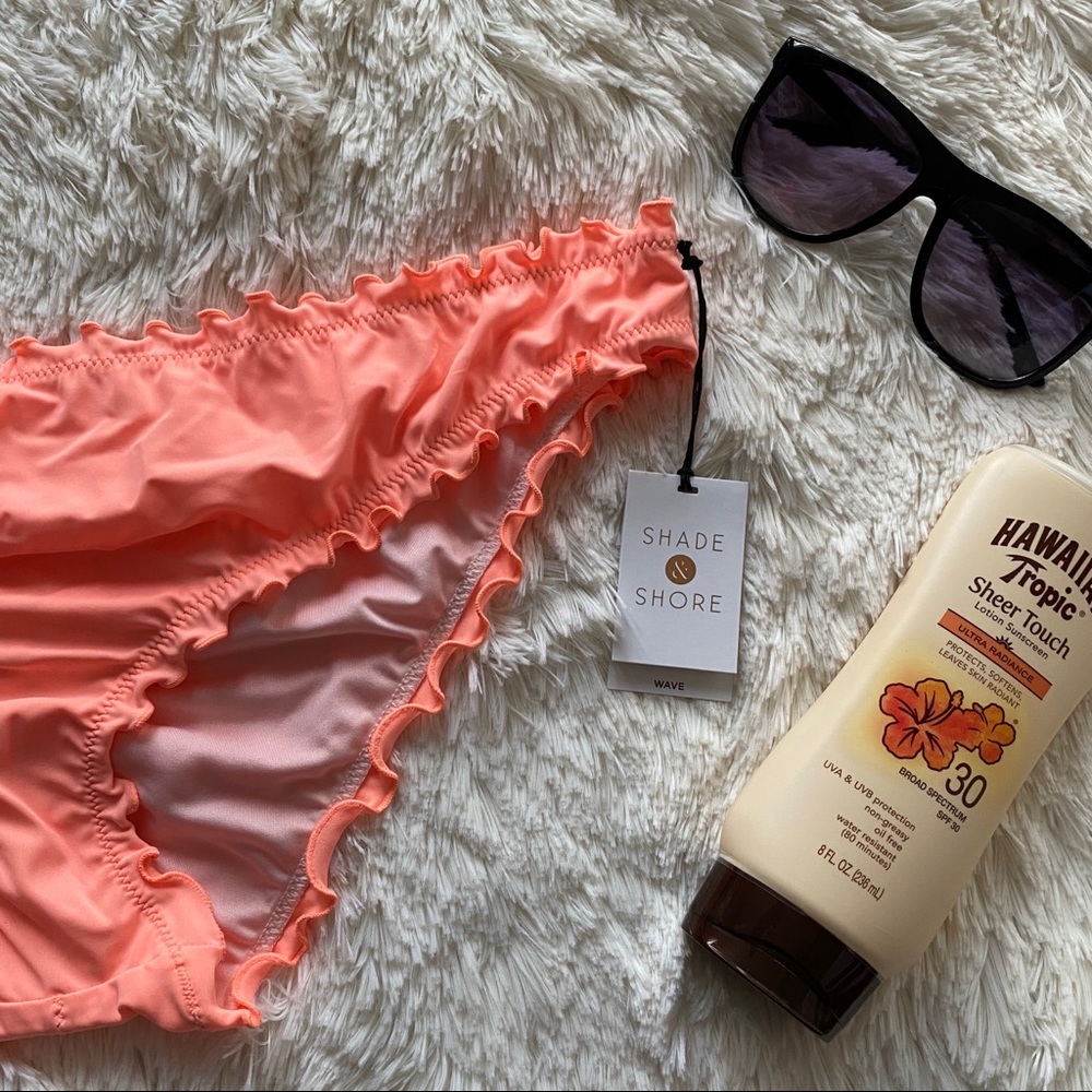 Shade & Shore Ruffled Bikini Bottom